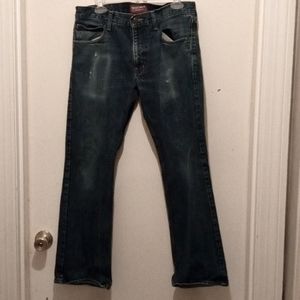 Arizona Jeans. Dark stone like washing. Size 32x30 n excellent shape